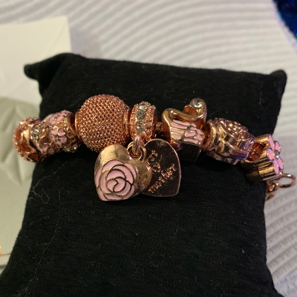Rose Gold Charm Bracelet First My Mother 7-Inches 20$
